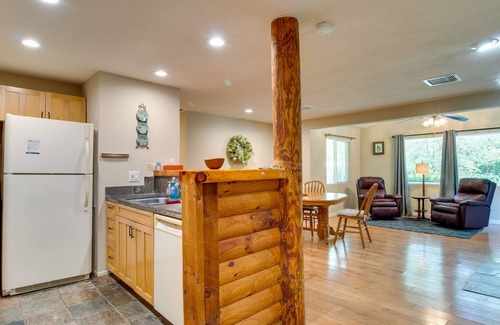 Diamond City House | Secluded Diamond City Home w/ Fire Pit!