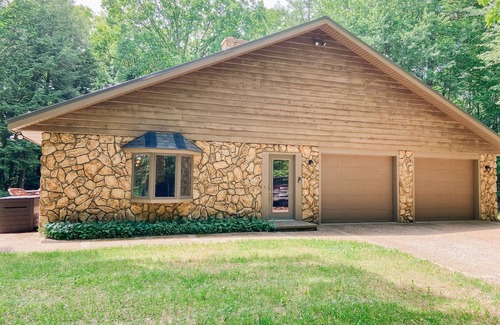 New Era House | Secluded Family- and Pet-Friendly Cottage