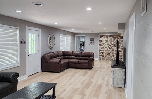 Mountain Home Cabin | Secluded Hideaway at Fish & Fiddle Family Resort & Extended Stay