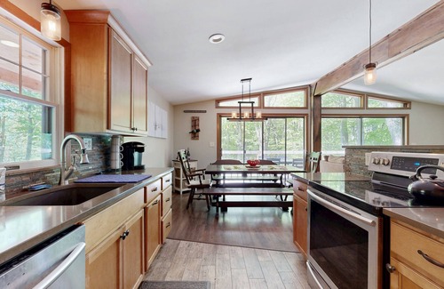 Wilmington House | Secluded home with deck, hot tub, fireplace, woodstove, & foosball table