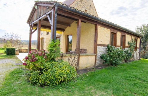La Roque-Gageac Cottage | Secluded house 6 ppl, Dordogne, terrace, pets allowed