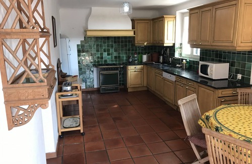 Figanieres Villa | Secluded Large Villa With Large Fabulous Pool And Grounds, sleeps 11