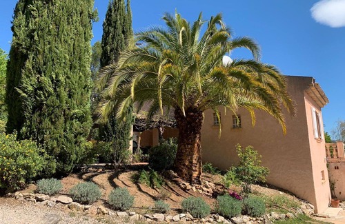 Figanieres Villa | Secluded Large Villa With Large Fabulous Pool And Grounds, sleeps 11