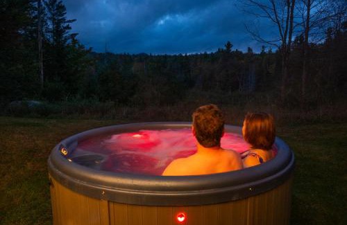 Elizabethtown House | Secluded Lodge - Hot Tub, Views, Arcade