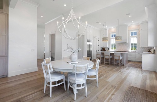 Greenway Park House | Secluded Luxury w/Golf Cart Near Eastern Lake