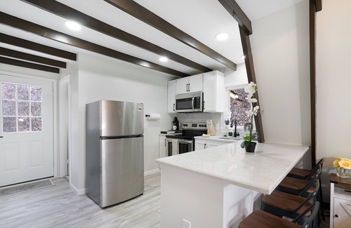 Mount Jackson Apartment | Secluded Modern A-frame in Shenandoah Valley