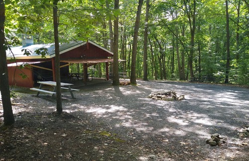 Lewistown Cabin | Secluded Mountain Retreat, Great For Large Groups, Near Juniata River
