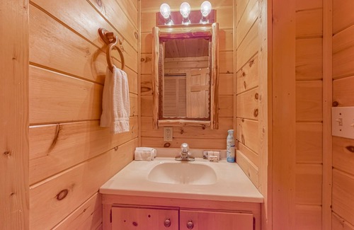 Cherry Log Cabin | Secluded mountain-view cabin with hot tub, fireplace, firepit, central AC & deck