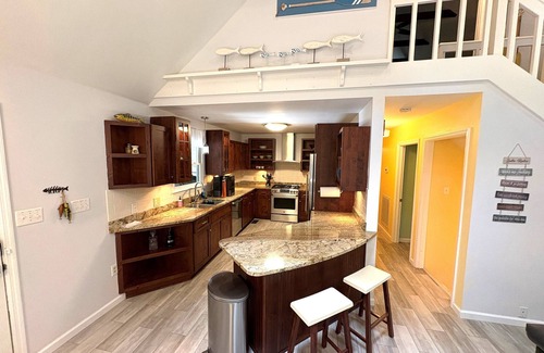 Big Creek House | Secluded Norris Lake Retreat, Easy Access, Private Dock, Covered Slip, Sleeps 16