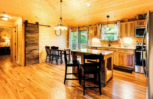 Hendersonville Cabin | Secluded, Private! Forested Hendersonville Retreat