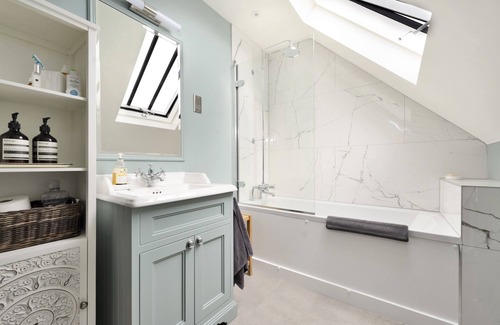 Bexhill-on-Sea Apartment | Secluded, private and dreamy apartment in Bexhill