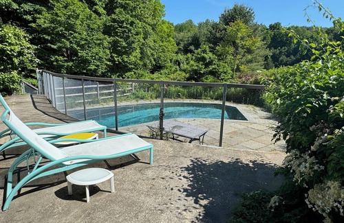 Cornwall Bridge House | Secluded retreat, 13 acres, solar, pool, river views, pet & child friendly
