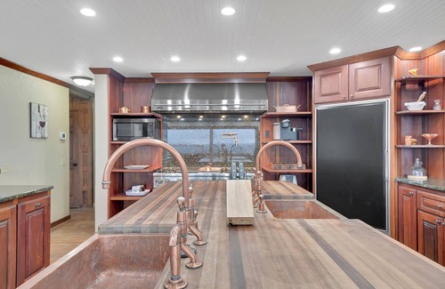 Sutter Creek Other | Secluded retreat with views, close to skiing, wine tasting & historic gold towns