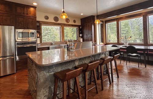 Martin City House | Secluded River Retreat 8 minutes from West Entrance to Glacier National Park.