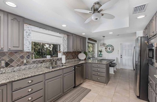 Crystal River House | Secluded riverfront luxury home w/heated pool and private dock- Sleeps 15