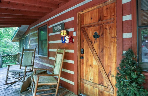 Gatlinburg - Pigeon Forge Cabin | Secluded Riverfront Cabin Sounds of the River Screened Porch Gazebo Hot Tub
