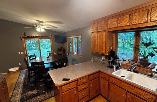 Nisswa House | Secluded Towering Pines in the Heart of Nisswa 4 bedroom