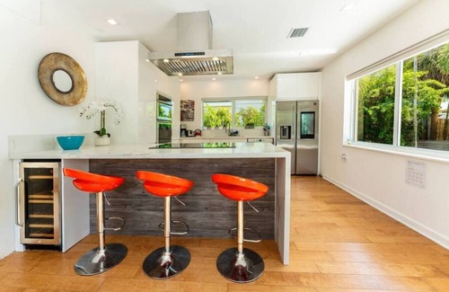 North Bay Village House | Secluded Villa | 3 bedrooms | Heated Pool