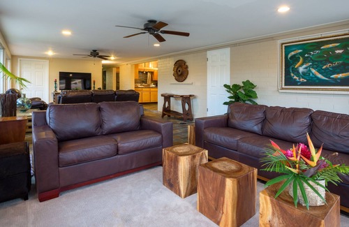 Portlock House | Secluded waterfront home-lava waterfall, saltwater pool, spa, sauna