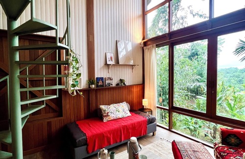 Selemadeg Cabin | Secluded Wooden Cabin Overlooking Rice Terraces