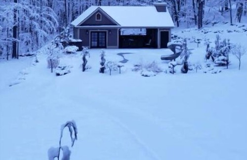 Pine Bush House | Seclusion and Romance-Hot Tub is HOT, HOT, HOT!