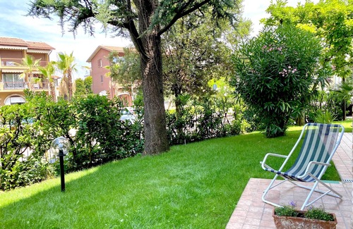 Colombare Apartment | Seclusive Apartment in Sirmione near Lake