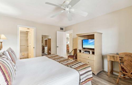 Park Shore House | Second Floor Lake View