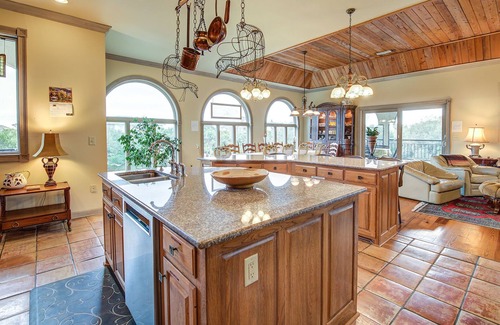 Debordieu Colony House | Second Row, Steps away from the Ocean, Pool Table, Large Sun Deck