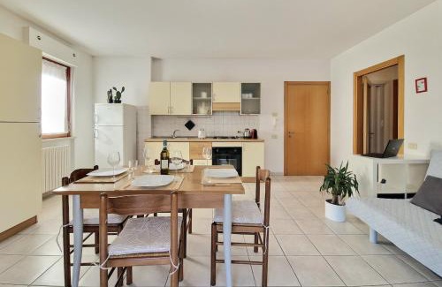 Porto Sant'Elpidio Apartment | Second row to the Sea Wi-Fi AC Parking Pinewood