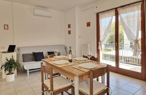Porto Sant'Elpidio Apartment | Second row to the Sea Wi-Fi AC Parking Pinewood