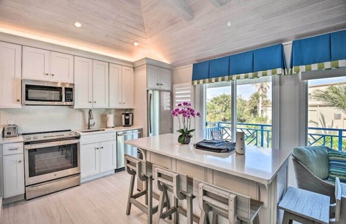 New Smyrna Beach Villa | Seconds from the ocean, one bedroom villa #4