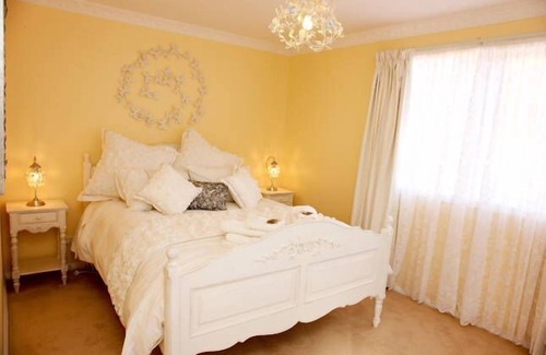 Healesville Hotel | Secret Cottage Healesville