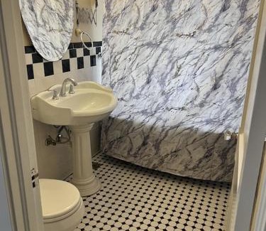 Hartford Apartment | Secret Oasis In The Heart Of Hartford