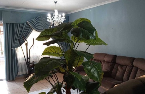 Pretoria House | Secure, Spacious & Fully Equipped – Your Ideal Townhouse Stay 4