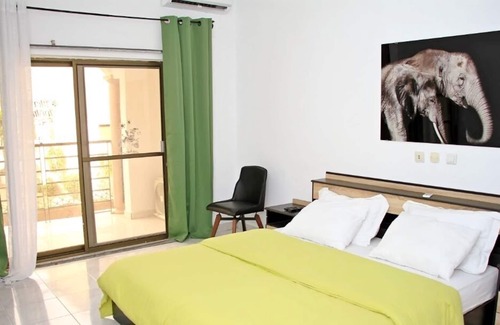 Akouedo Villa | Security, calm and comfort