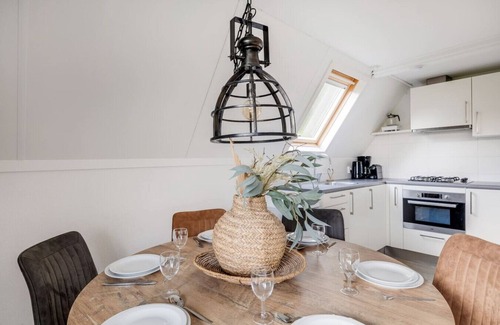 Zwiggelte House | Sedge Warbler I Cozy Cottage with Private Garden