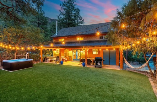 Sedona House | Sedona Hideaway Luxury 4BR w/Hot Tub & Canyon Views