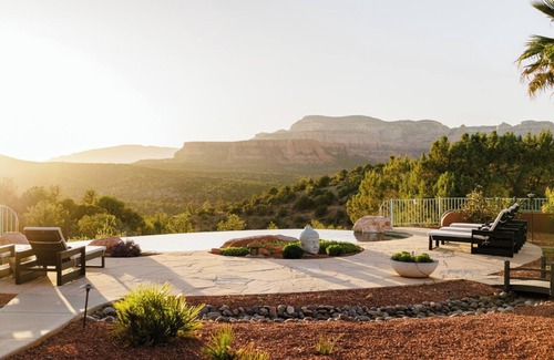 West Sedona House | Sedona Infinity Pool Paradise | Red Rock Views | Hot Tub