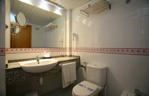 Santa Eulalia del Rio Hotel | SEDUQPL-SUP/ Superior Apartment/ ♚Roof Top Pool/City Heart♥ Close to the beach