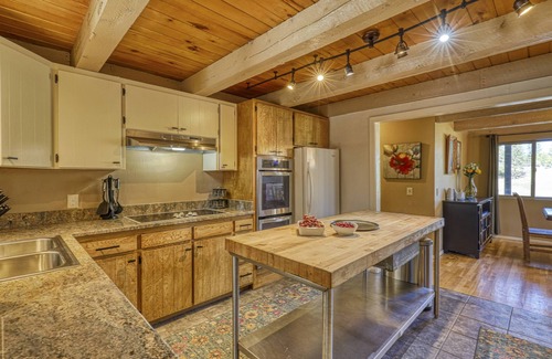 Pagosa Springs Cabin | See Fall's Changing Colors! Secluded Cabin: Hot Tub, Pet-Friendly, Stunning Views, Starlink Wifi