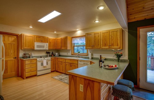 Pagosa Springs House | See Fall's Changing Colors! Forest Cabin with Fenced Yard, Loft - Near Pagosa Springs!