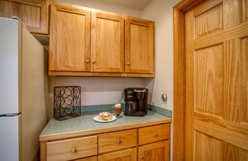 Pagosa Springs House | See Fall's Changing Colors! Forest Cabin with Fenced Yard, Loft - Near Pagosa Springs!