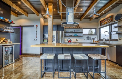 Pagosa Springs House | See Fall's Changing Colors! Our Favorite Place: Luxury Mountain Home with Hot Tub, Stunning Views!