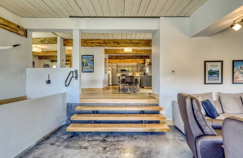 Pagosa Springs House | See Fall's Changing Colors! Swiss Summit Pagosa: Newly Remodeled Chalet with Hot Tub, Stunning Views