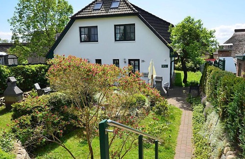 Gross Zicker House | Seeadler by Interhome