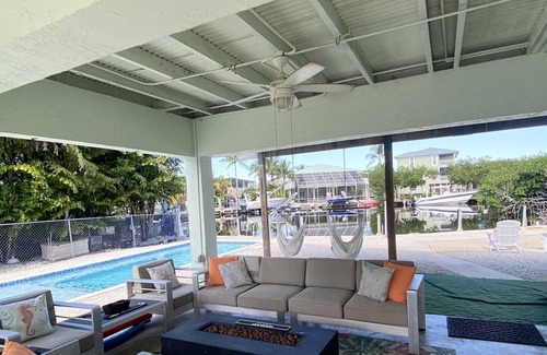 Twin Lakes House | Sel de Mer - Key Largo 3/3 waterfront home with heated pool & dockage