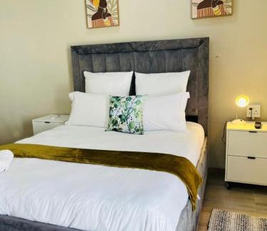 Windhoek West House | Selamu Accommodations