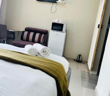 Windhoek West House | Selamu Accommodations