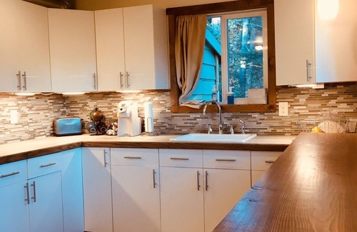 Bear Creek House | Seldovia House - Lost Lake