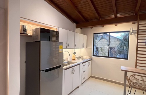 Santa Fe Apartment | SELECT Medellin-302-1-bedroom apartment with AC and WiFi Near El Poblado